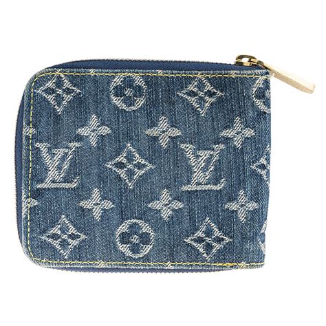 Zippy Wallet Monogram Denim .